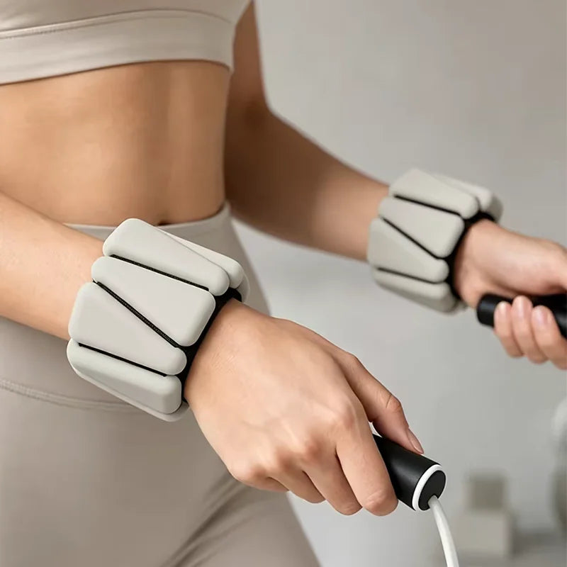 Customizable Silicone Triangle Velcro Wrist Ankle Weights 1LB 2LB Weighted Bracelet for Home Yoga Pilates Fitness